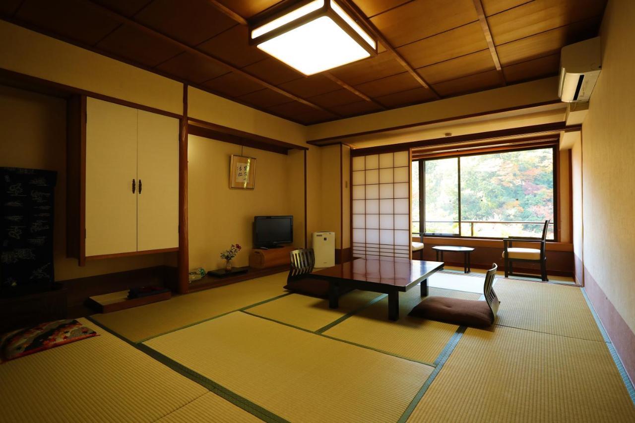 Momijiya Honkan Takaosansou Quioto Exterior foto